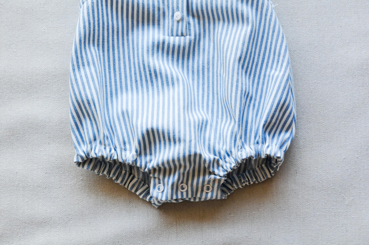 Charlie unisex romper