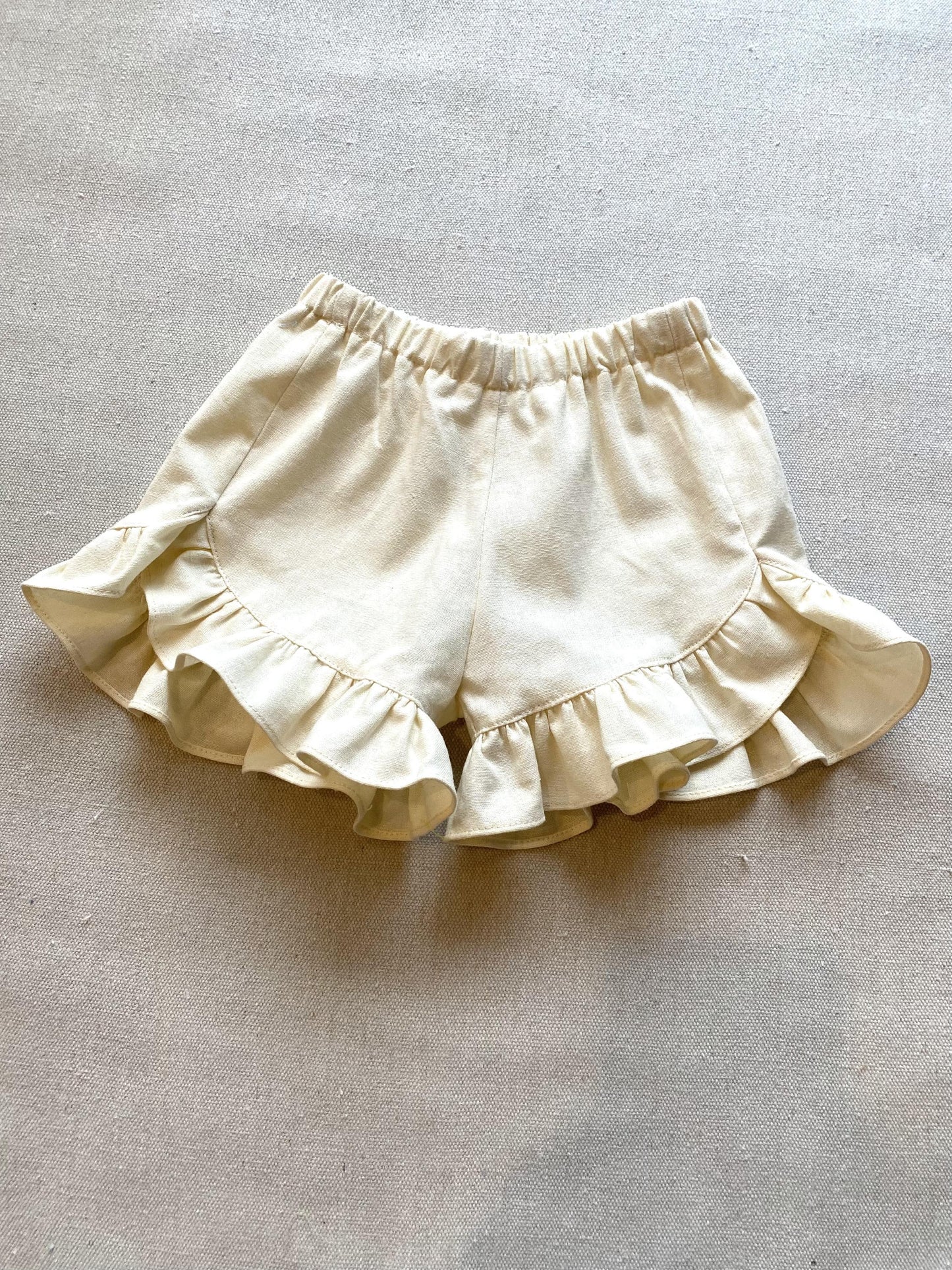 Ava shorts
